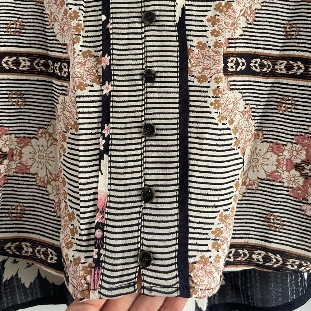 Free People Virgo Bay Button Shirt - M